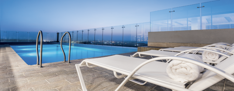 HOTEL HOLIDAY INN EXPRESS BARRANQUILLA BUENAVISTA Carrera 53 No. 106 280 Manzana 22